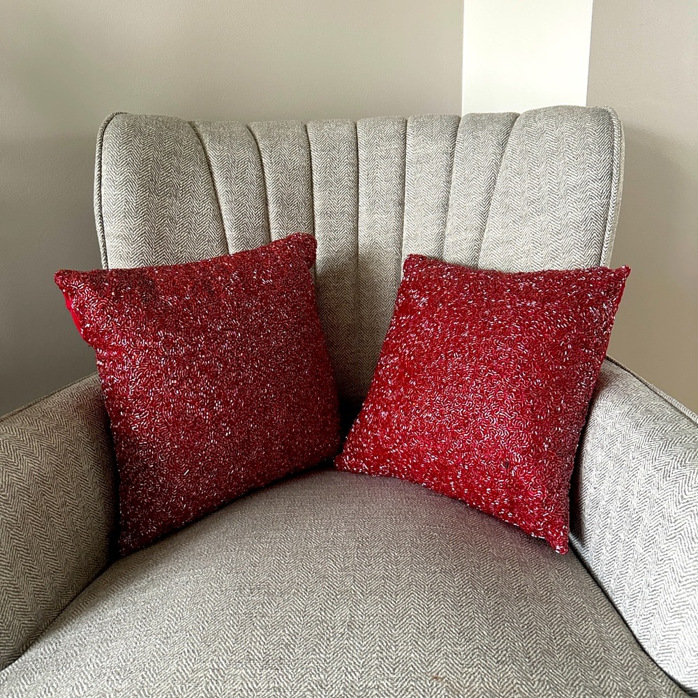 Accent pillow